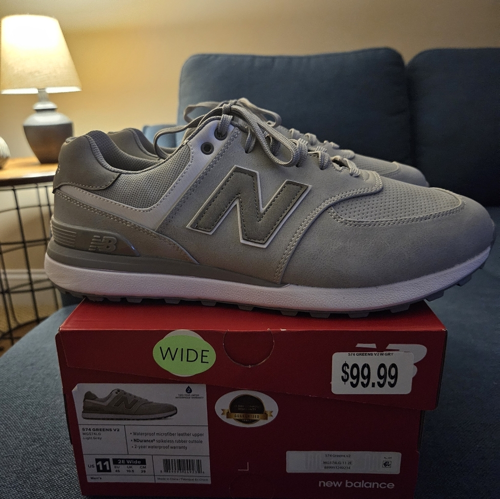 New Balance Men's golf shoes, size 11 wide, gray